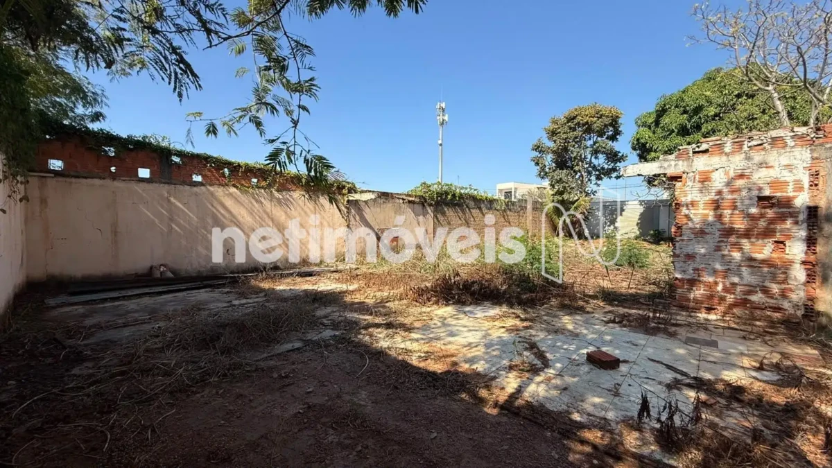 Lote para Venda com área de 481.5 m² no bairro Ibituruna