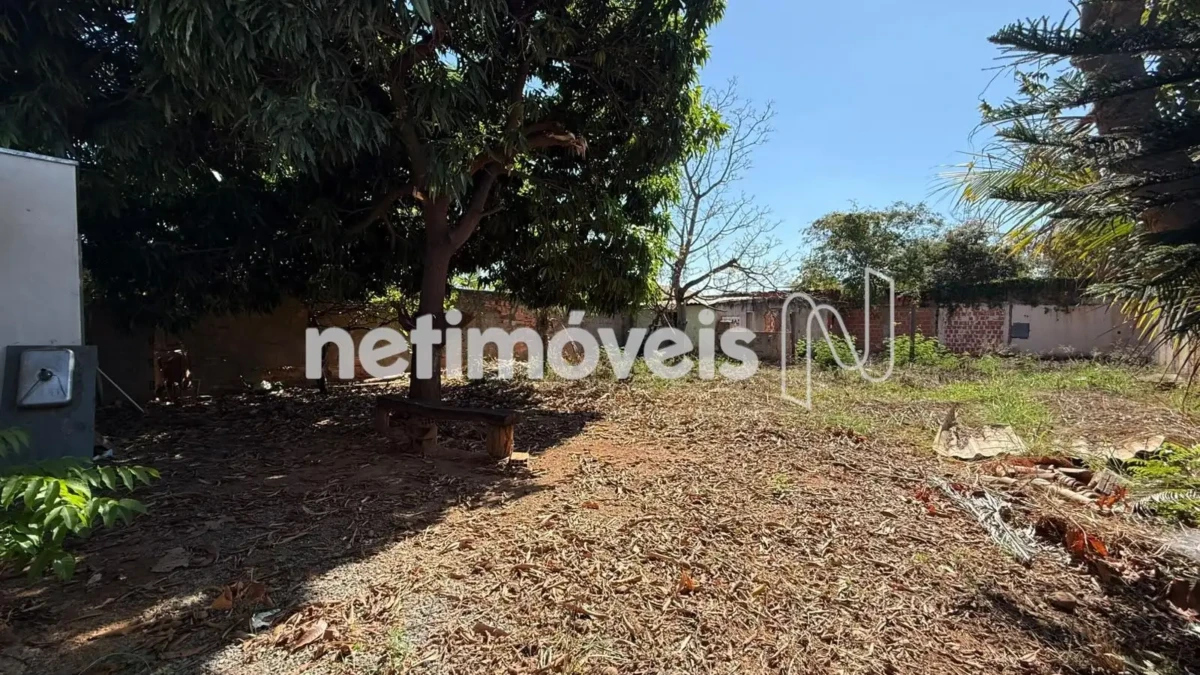 Lote para Venda com área de 481.5 m² no bairro Ibituruna