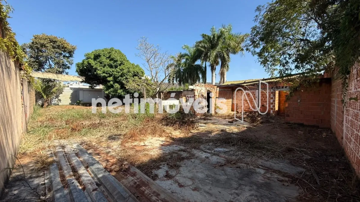 Lote para Venda com área de 481.5 m² no bairro Ibituruna