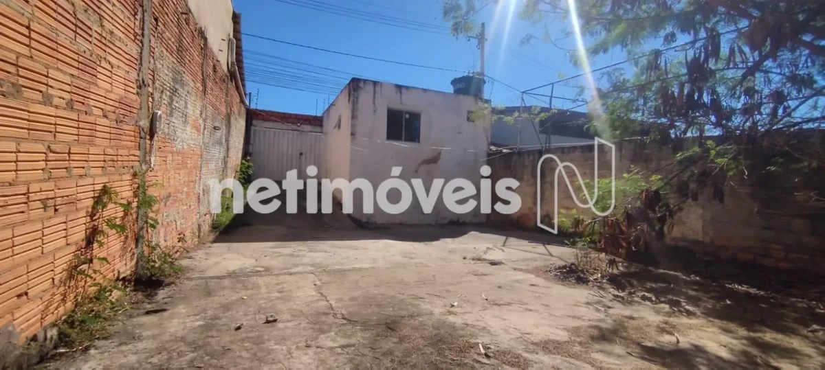 Casa para Venda com 2 quartos no bairro Vila Oliveira