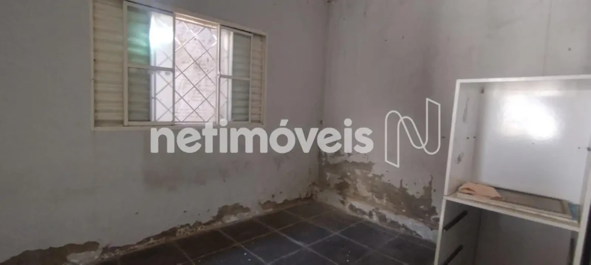 Casa para Venda com 2 quartos no bairro Vila Oliveira