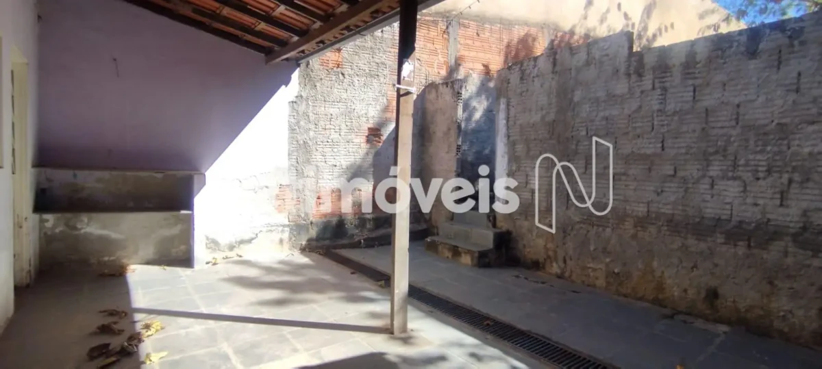 Casa para Venda com 2 quartos no bairro Vila Oliveira