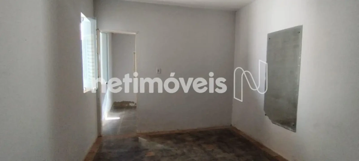 Casa para Venda com 2 quartos no bairro Vila Oliveira
