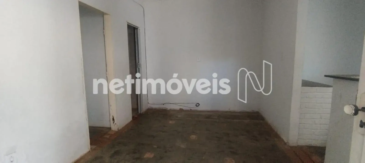 Casa para Venda com 2 quartos no bairro Vila Oliveira