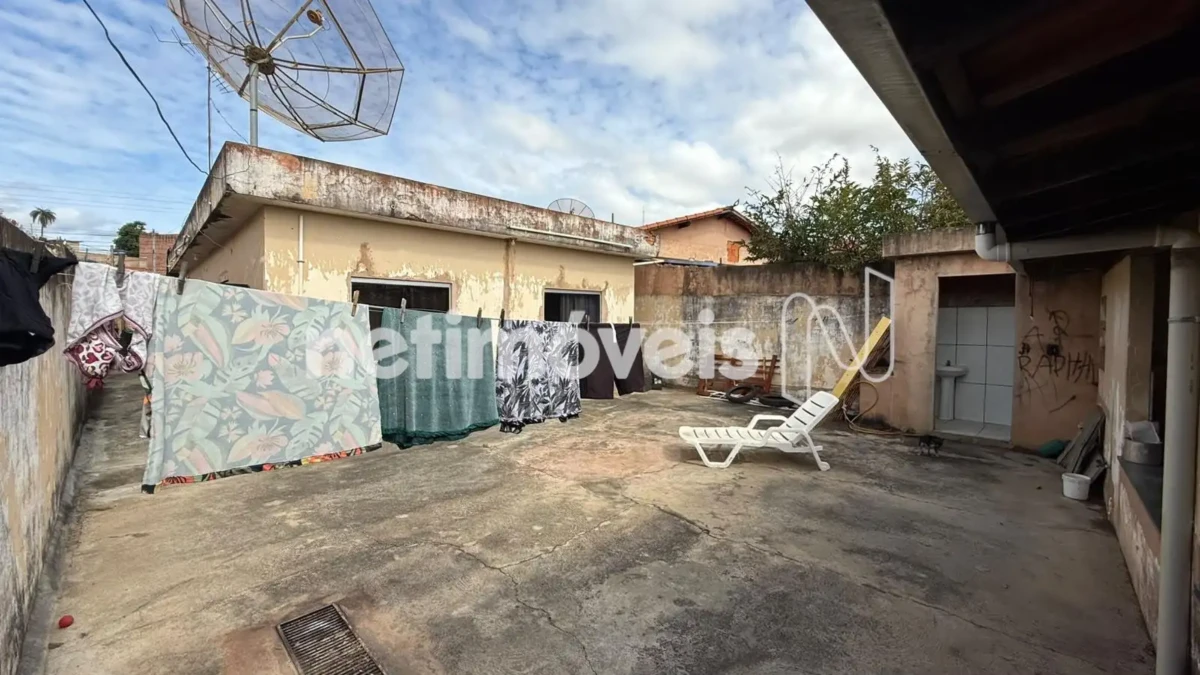 Casa para Venda com 3 quartos no bairro Morrinhos