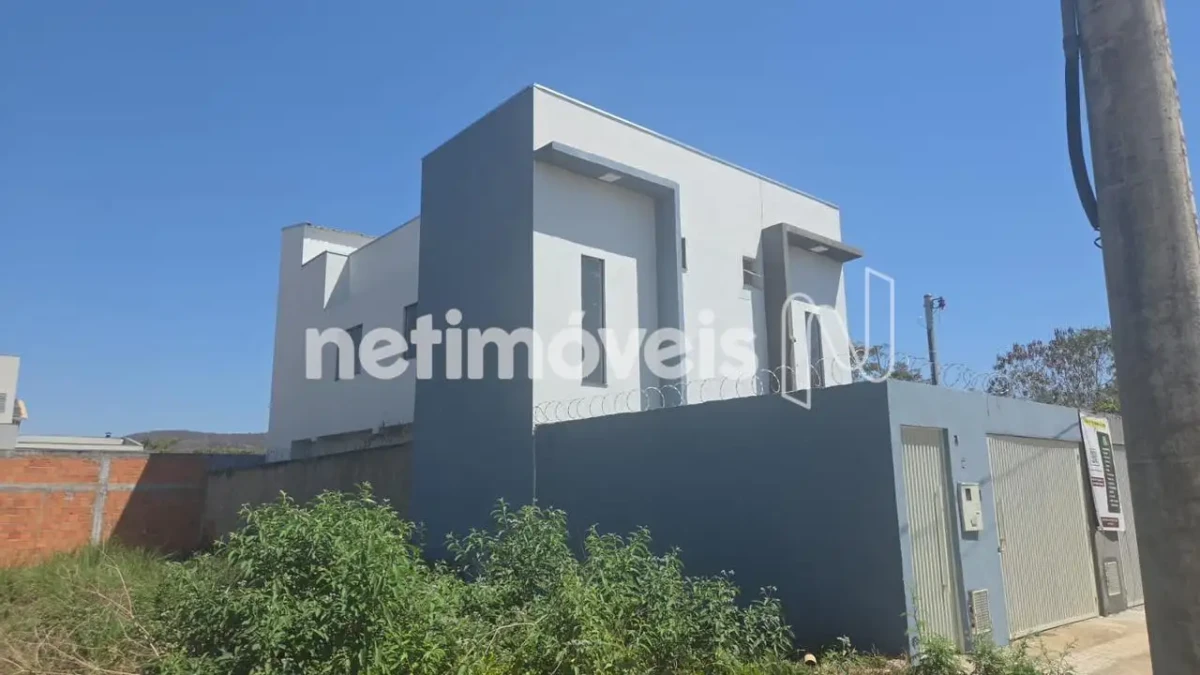 Casa para Venda com 3 quartos no bairro Loteamento Reserva Real