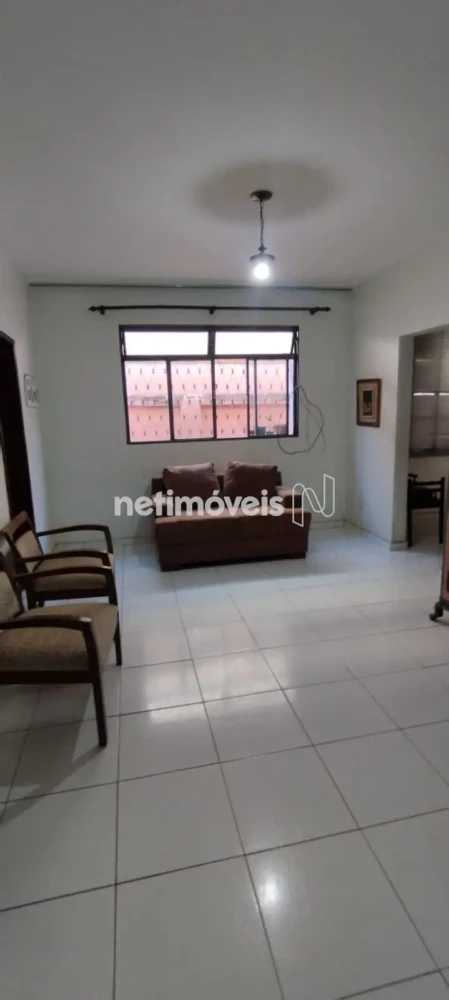 Casa para Venda com 5 quartos no bairro Centro
