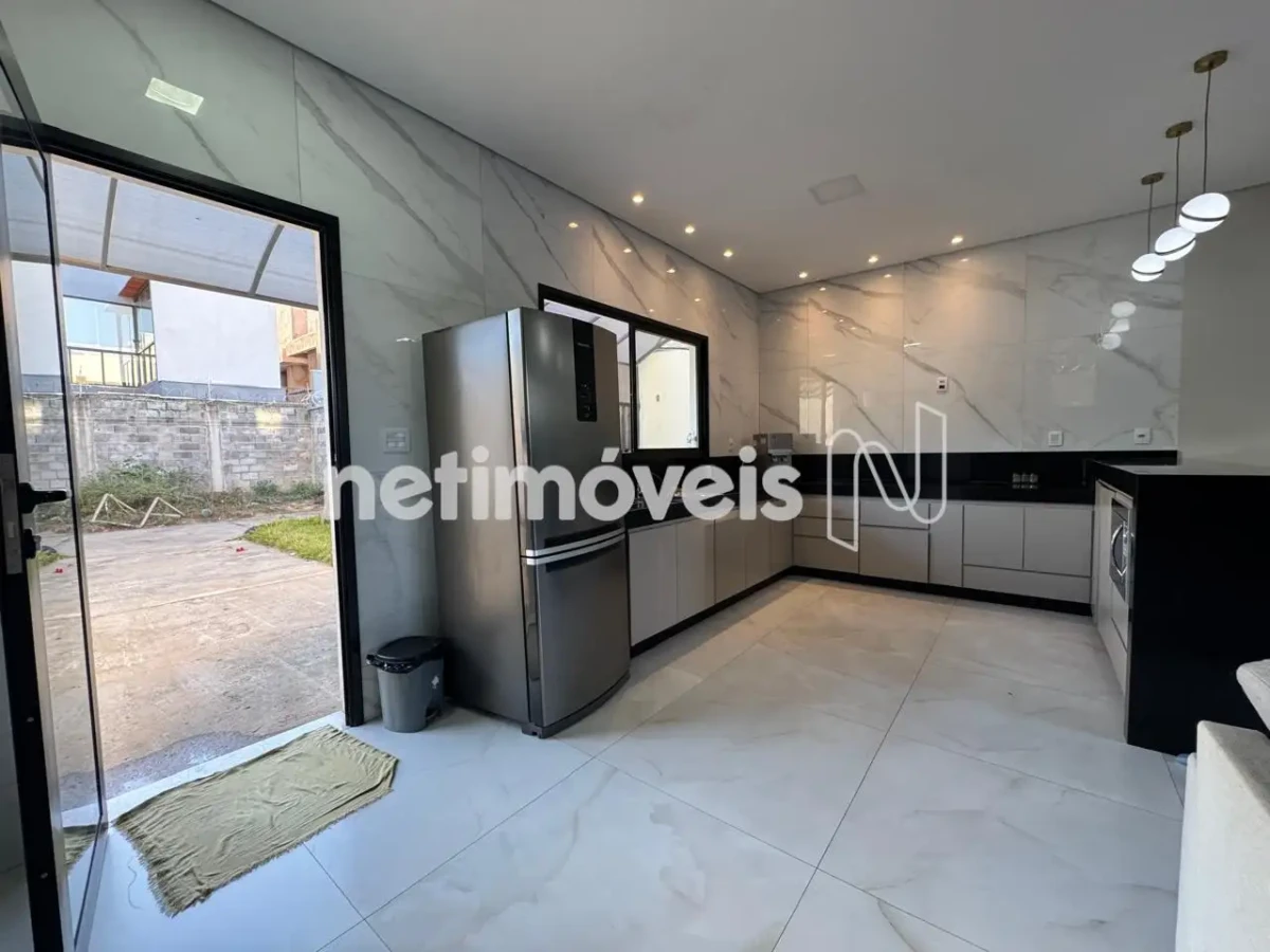 Casa para Venda com 3 quartos no bairro Morada do Sol