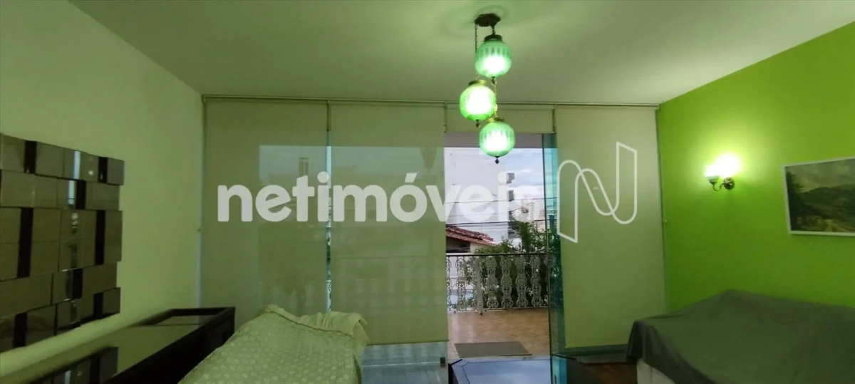 Casa para Venda com 8 quartos no bairro São José