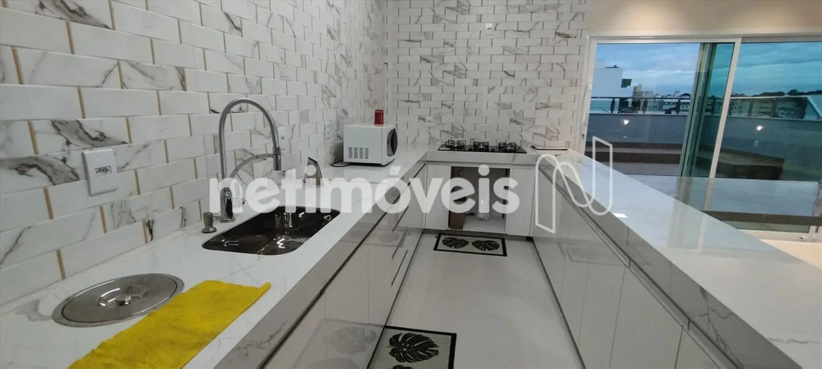 Casa para Venda com 8 quartos no bairro São José
