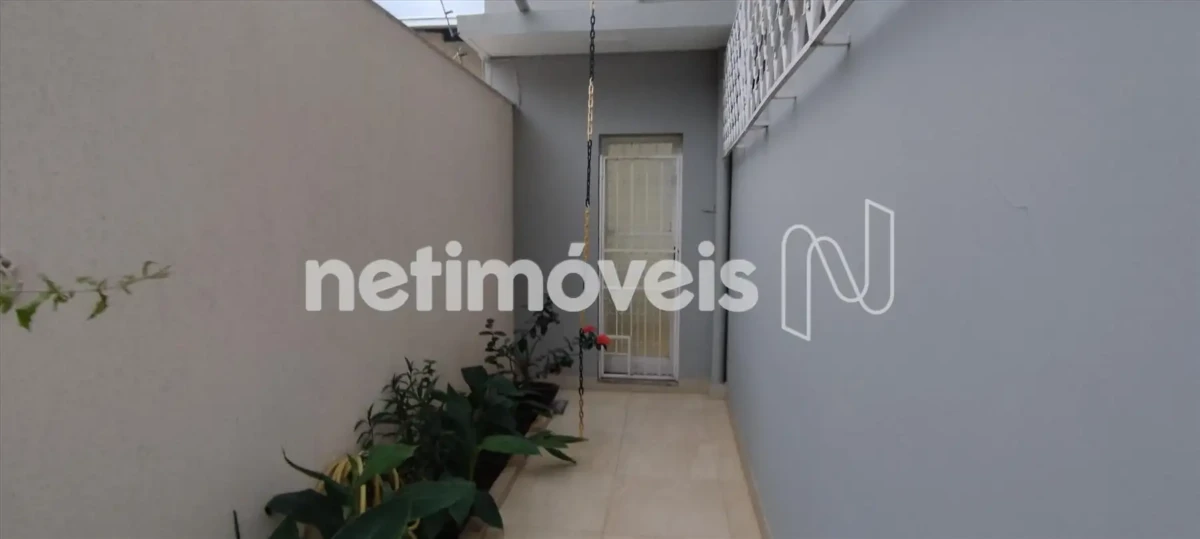 Casa para Venda com 8 quartos no bairro São José