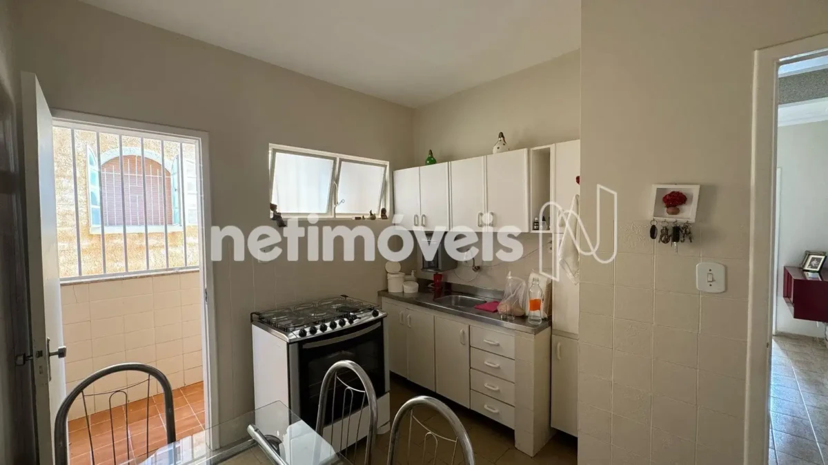 Apartamento para Venda com 3 quartos no bairro São José