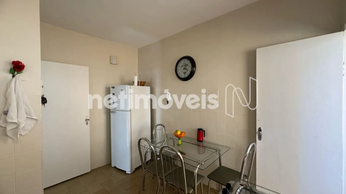 Apartamento para Venda com 3 quartos no bairro São José