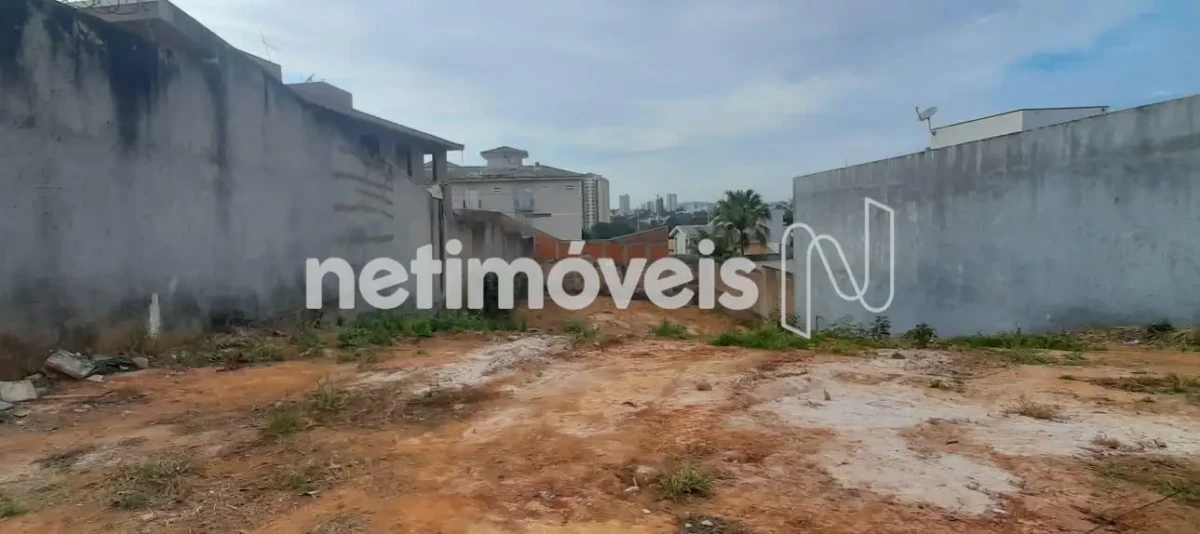 Lote para Venda com área de 630 m² no bairro Ibituruna