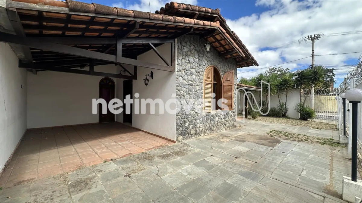 Casa para Venda com 4 quartos no bairro Todos Os Santos