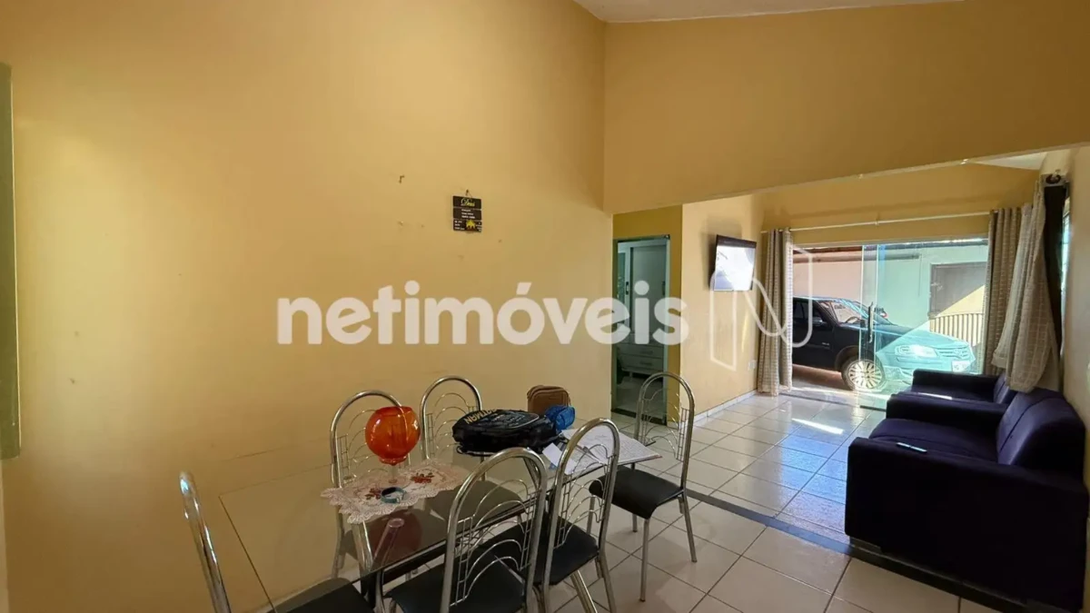 Casa para Venda com 3 quartos no bairro Residencial Sul Ipês