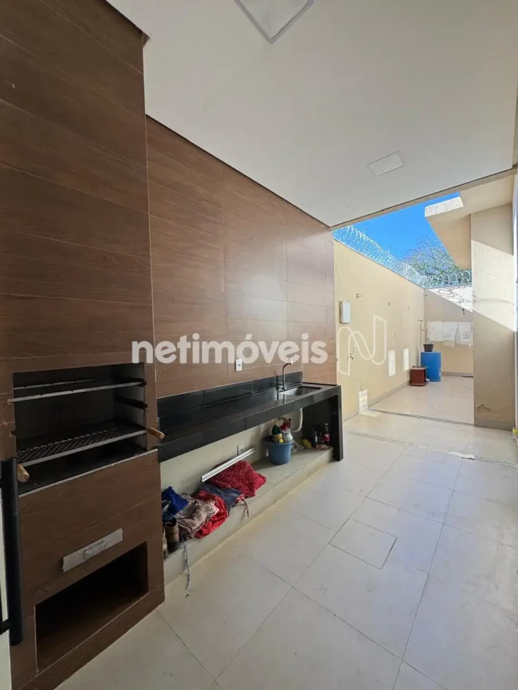 Casa para Venda com 3 quartos no bairro Loteamento Reserva Real