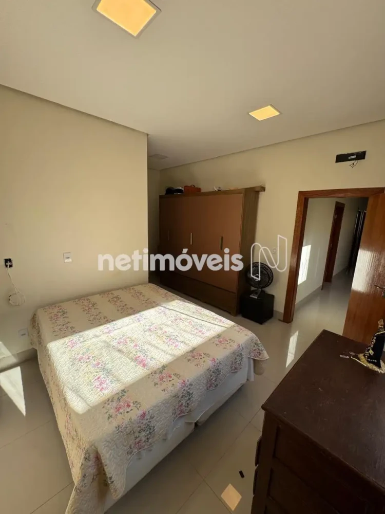 Casa para Venda com 3 quartos no bairro Loteamento Reserva Real