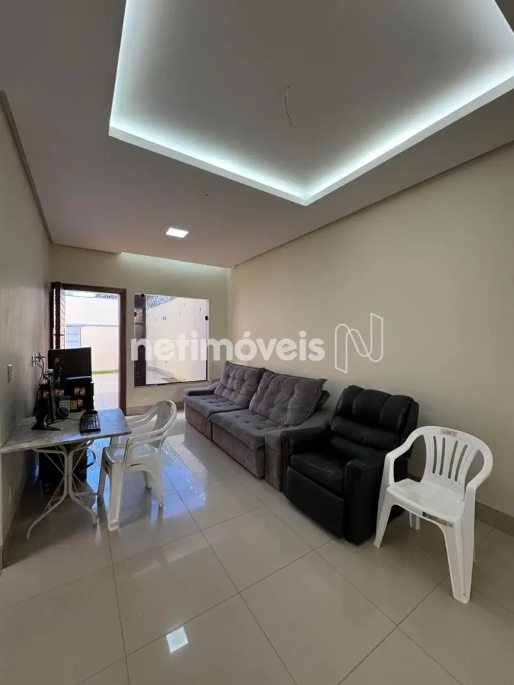 Casa para Venda com 3 quartos no bairro Loteamento Reserva Real