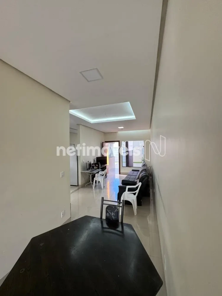 Casa para Venda com 3 quartos no bairro Loteamento Reserva Real
