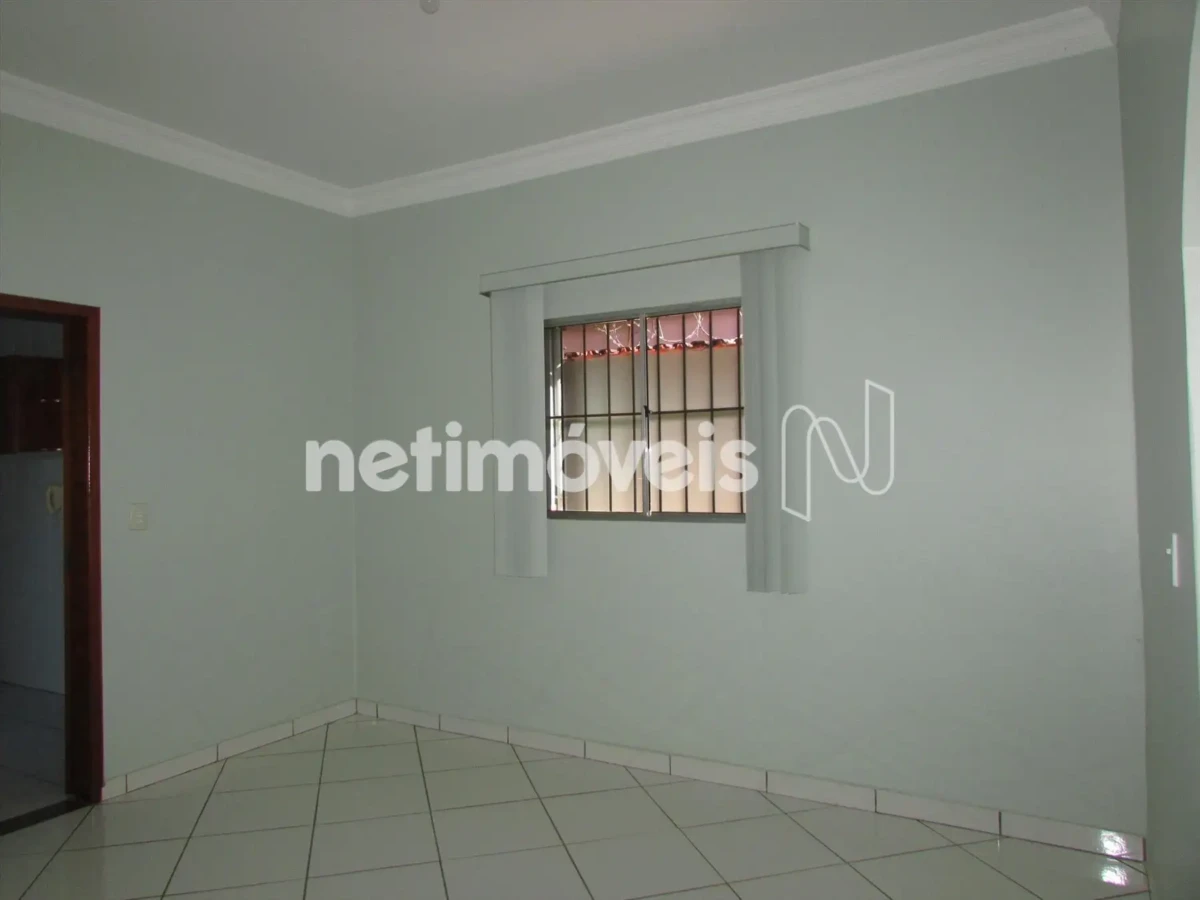 Casa para Venda com 3 quartos no bairro São Judas Tadeu