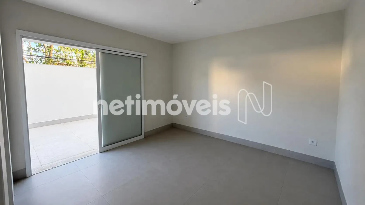 Apartamento para Venda com 3 quartos no bairro Cândida Câmara