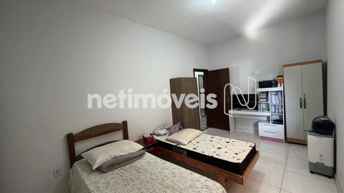 Casa para Venda com 3 quartos no bairro São Judas Tadeu