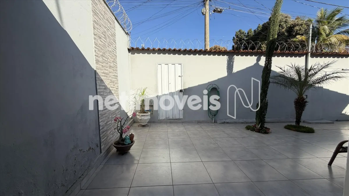 Casa para Venda com 3 quartos no bairro São Judas Tadeu