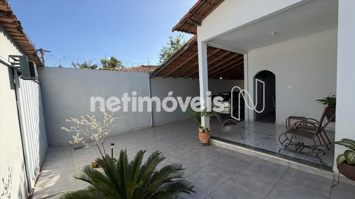 Casa para Venda com 3 quartos no bairro São Judas Tadeu