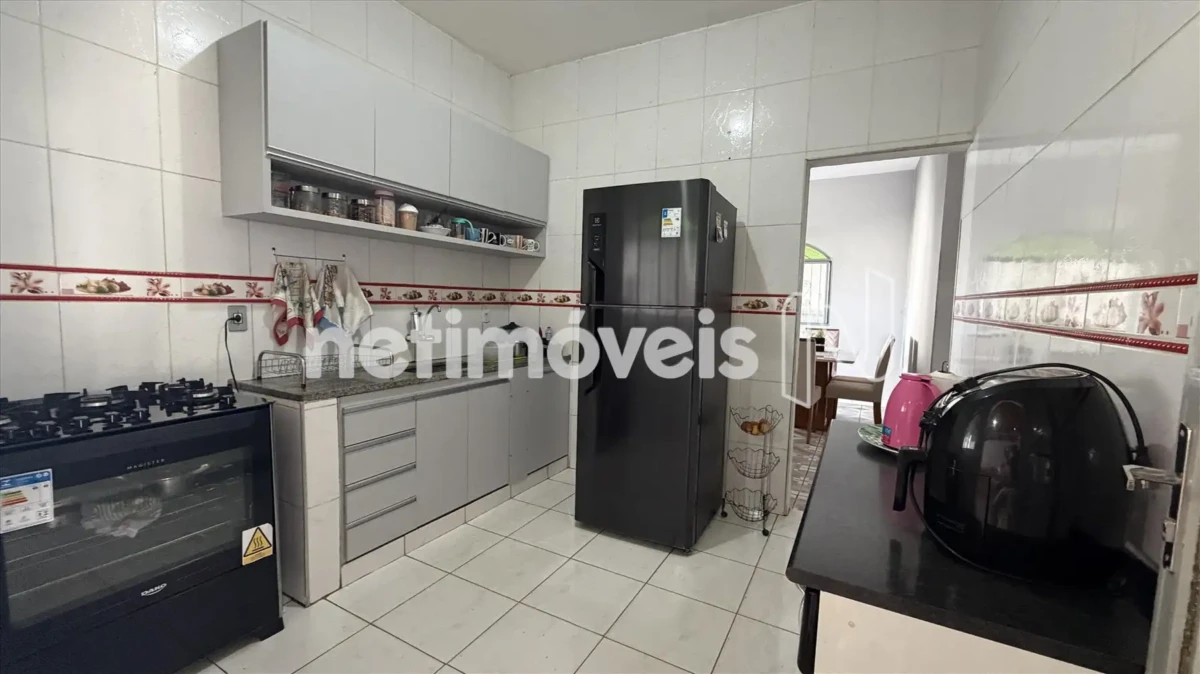 Casa para Venda com 3 quartos no bairro São Judas Tadeu