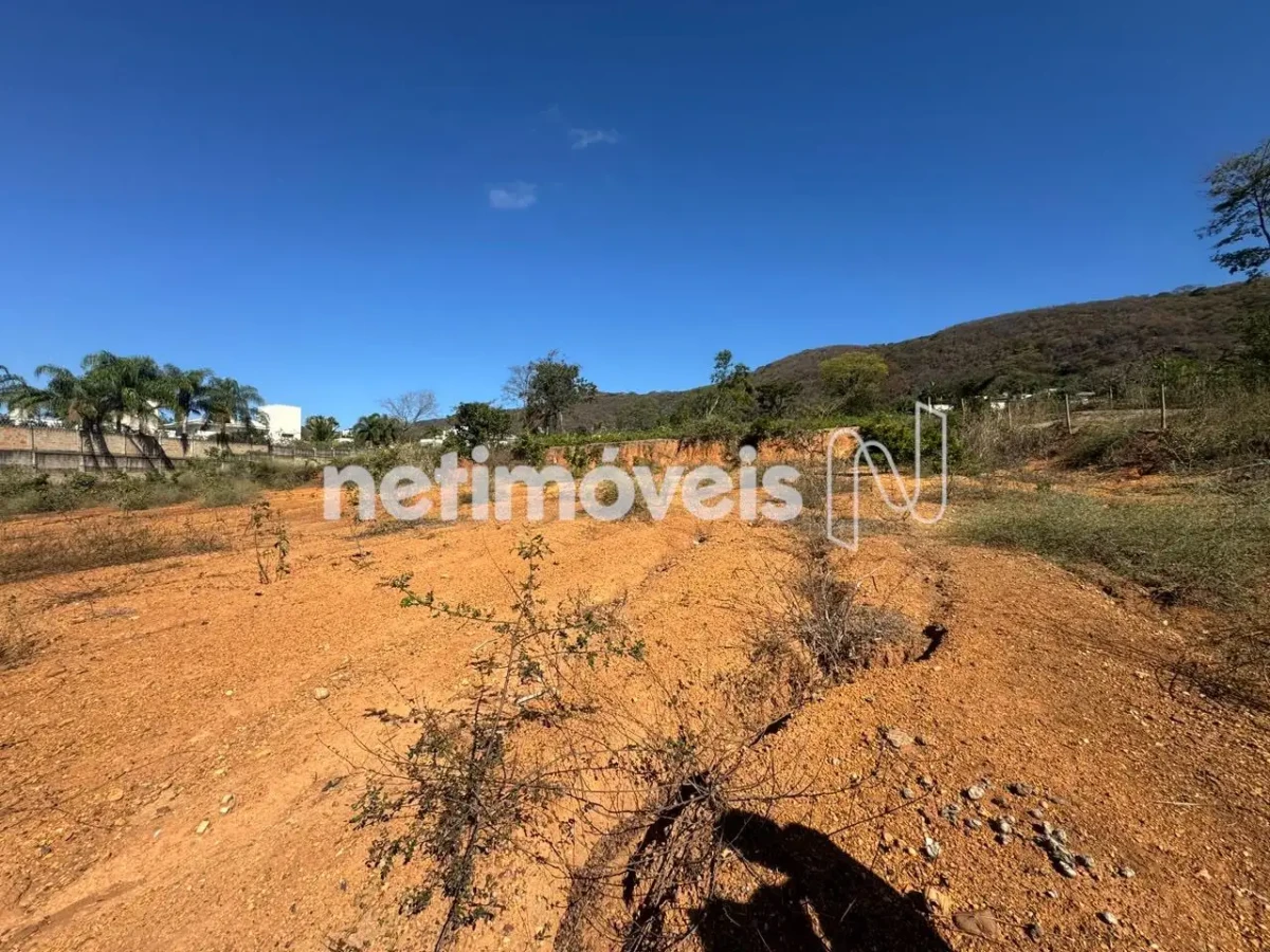 Lote para Venda com área de 1505.56 m² no bairro Ibituruna