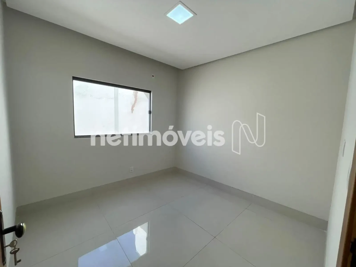 Casa para Venda com 3 quartos no bairro São Mateus