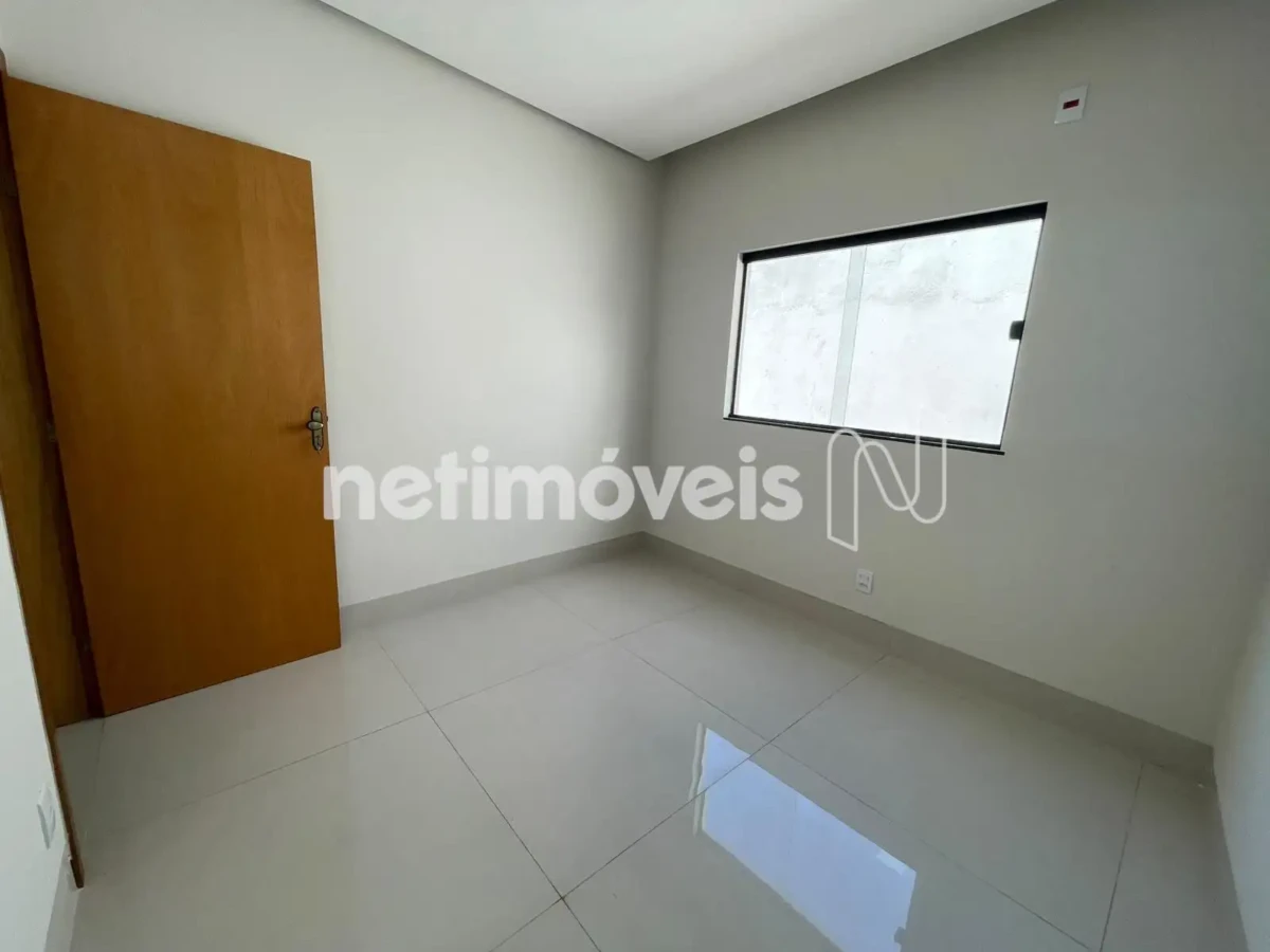 Casa para Venda com 3 quartos no bairro São Mateus