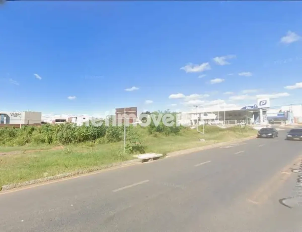Lote para Venda com área de 810 m² no bairro Planalto
