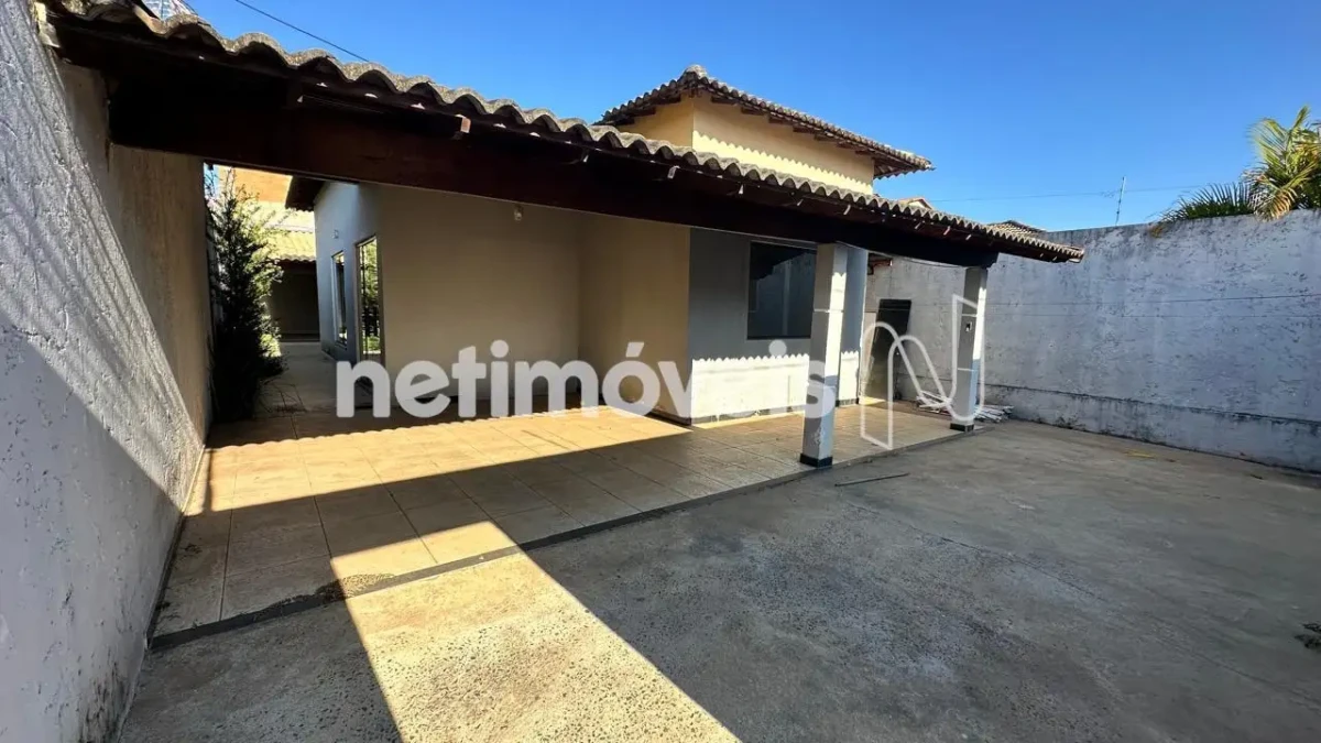 Casa para Venda com 3 quartos no bairro Vila Campos