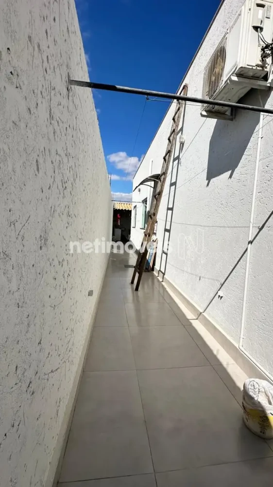 Casa para Venda com 3 quartos no bairro Esplanada