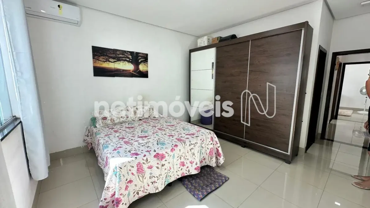 Casa para Venda com 3 quartos no bairro Esplanada