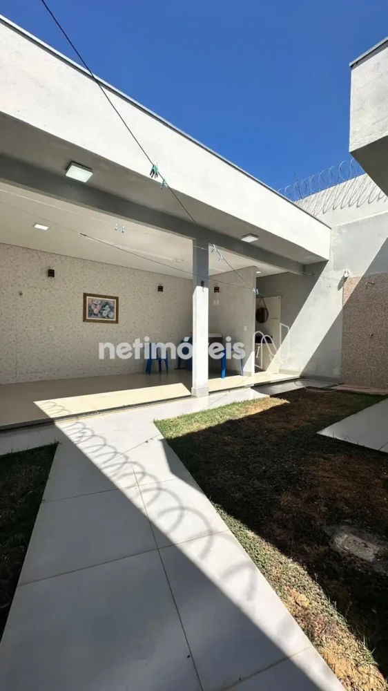Casa para Venda com 3 quartos no bairro Loteamento Reserva Real