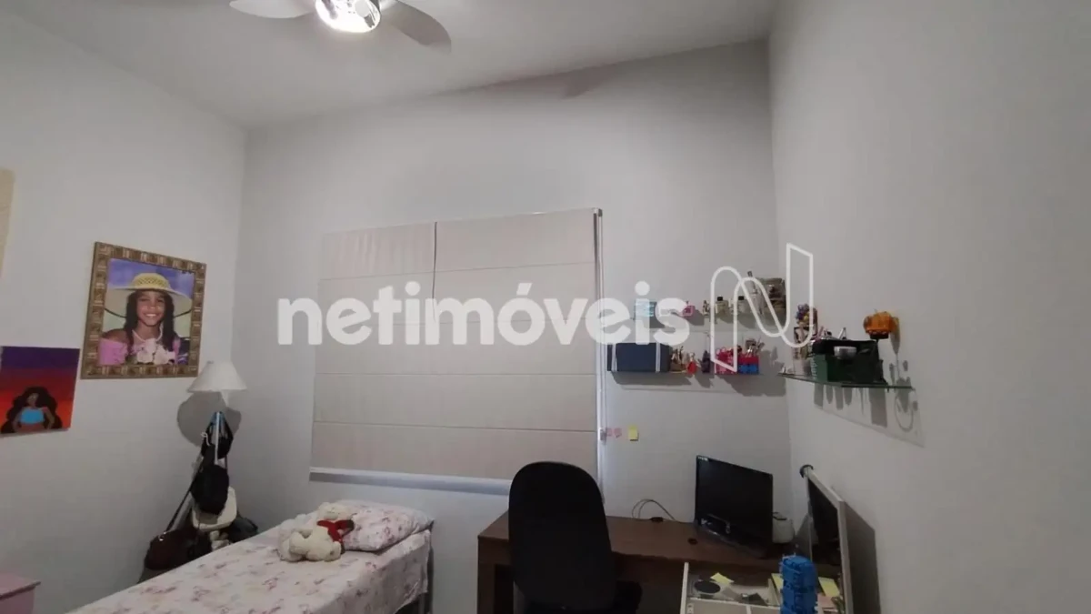 Casa para Venda com 6 quartos no bairro Santa Rita Il