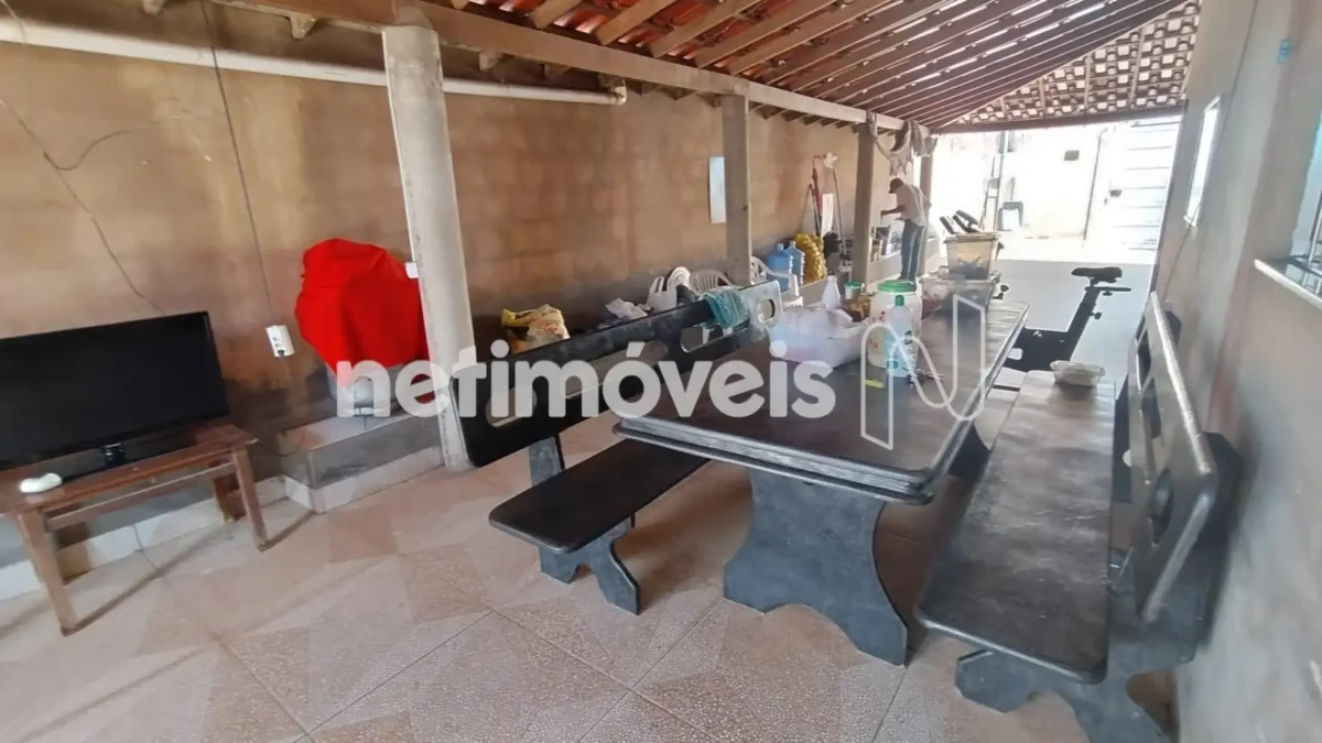 Casa para Venda com 4 quartos no bairro Santa Rafaela