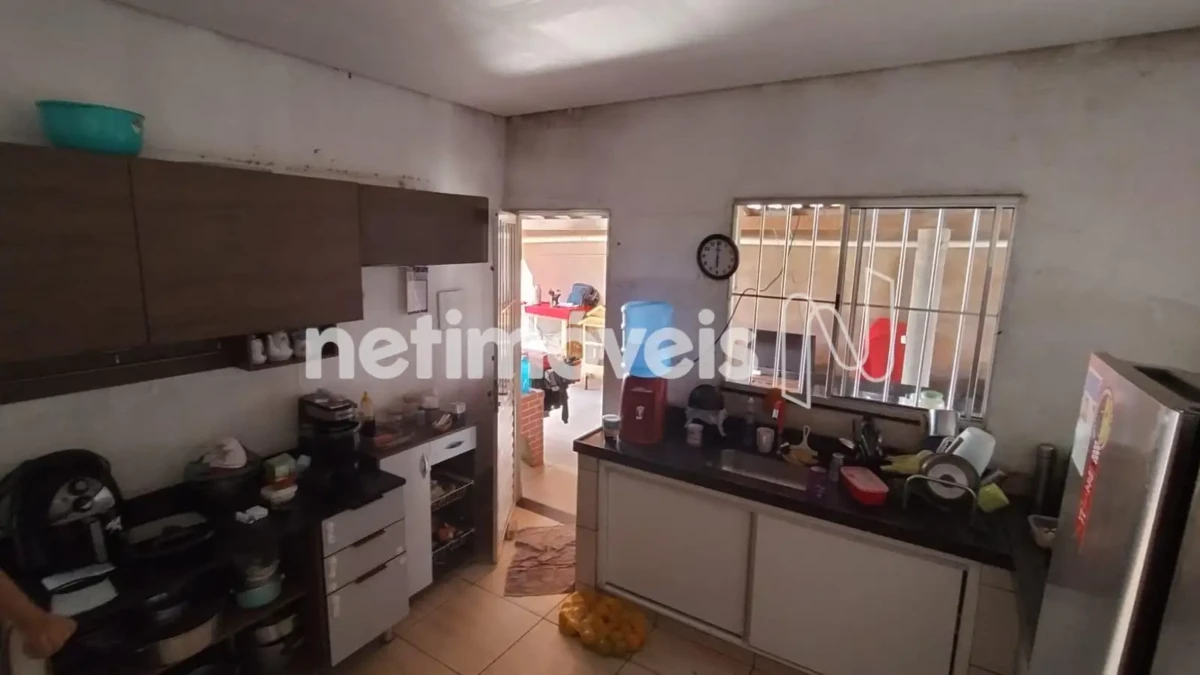 Casa para Venda com 4 quartos no bairro Santa Rafaela