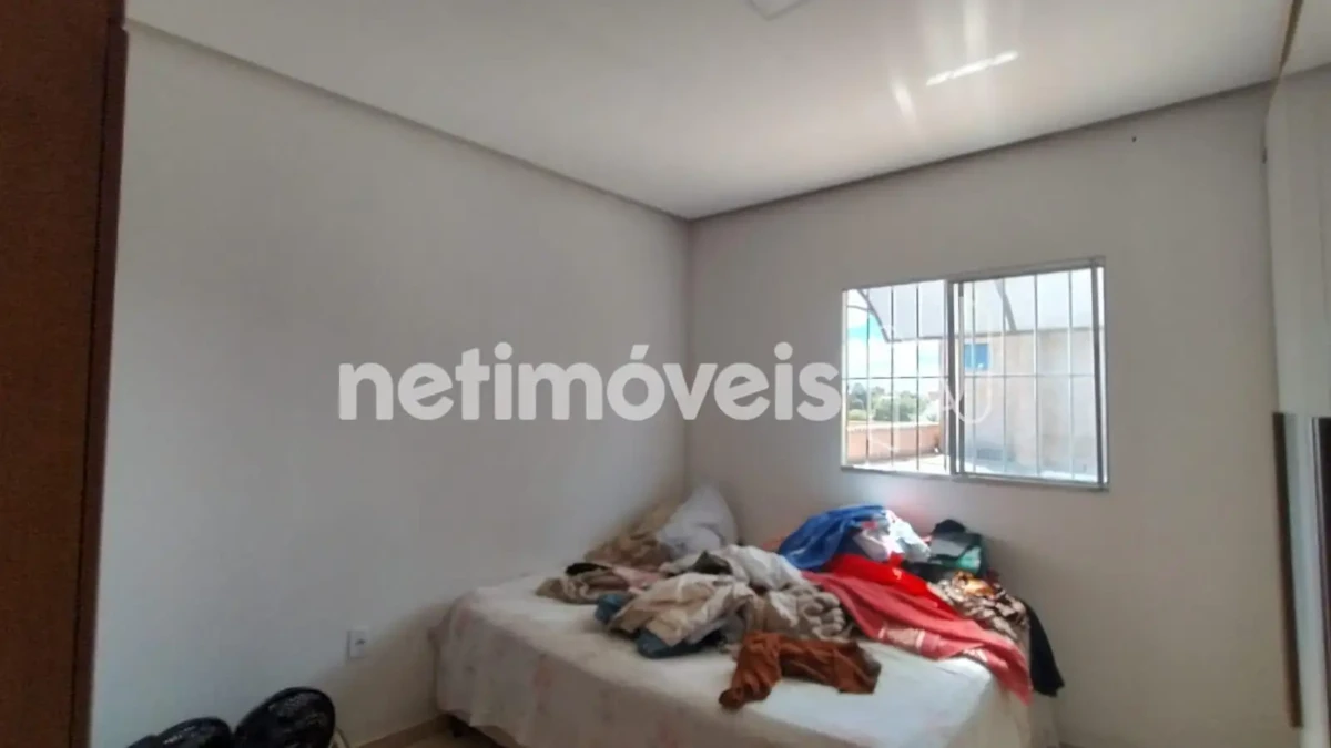 Casa para Venda com 4 quartos no bairro Santa Rafaela