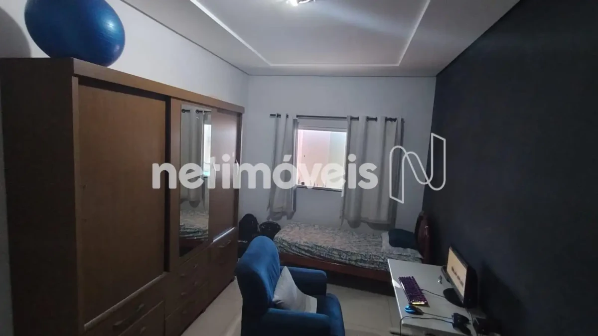 Casa para Venda com 3 quartos no bairro Vila Campos