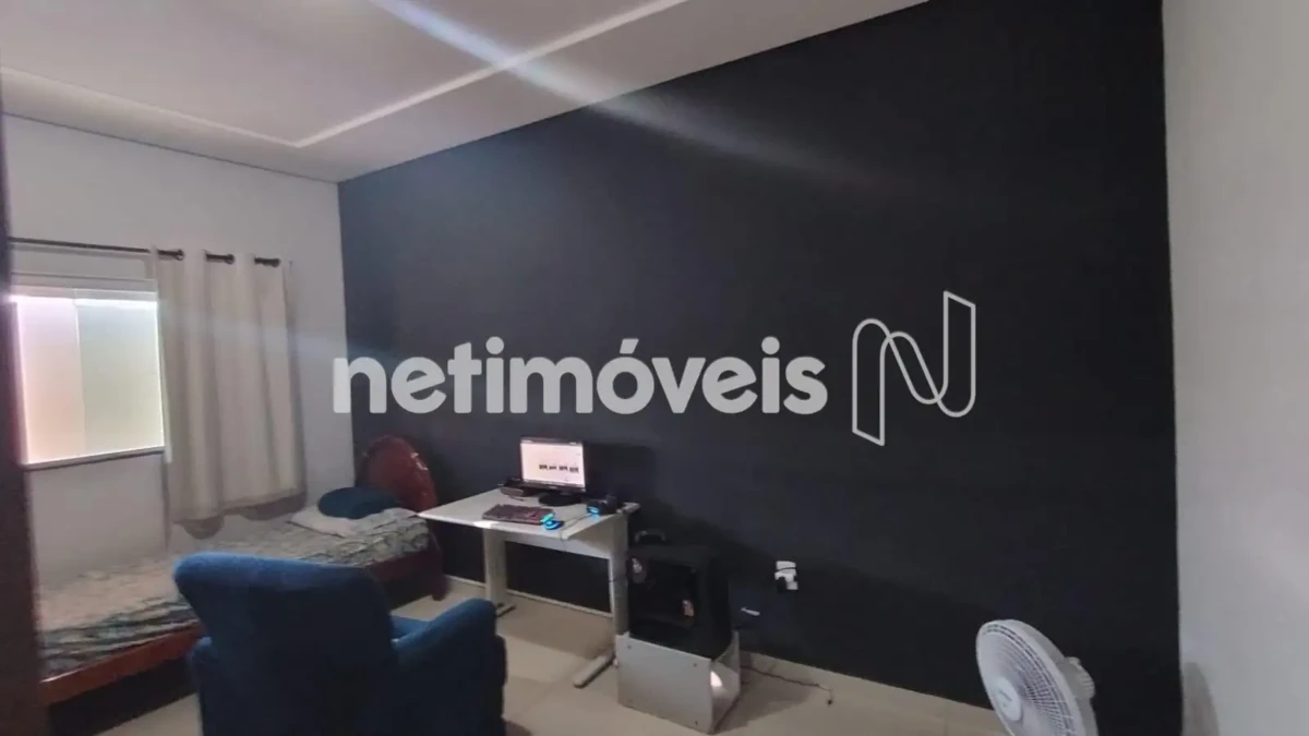Casa para Venda com 3 quartos no bairro Vila Campos