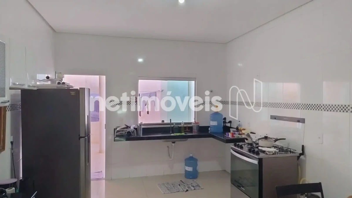Casa para Venda com 3 quartos no bairro Vila Campos