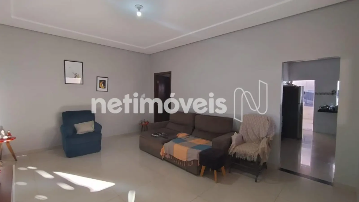 Casa para Venda com 3 quartos no bairro Vila Campos