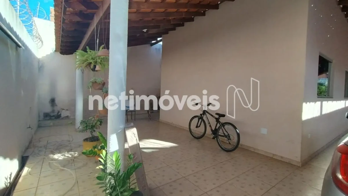 Casa para Venda com 3 quartos no bairro Vila Campos
