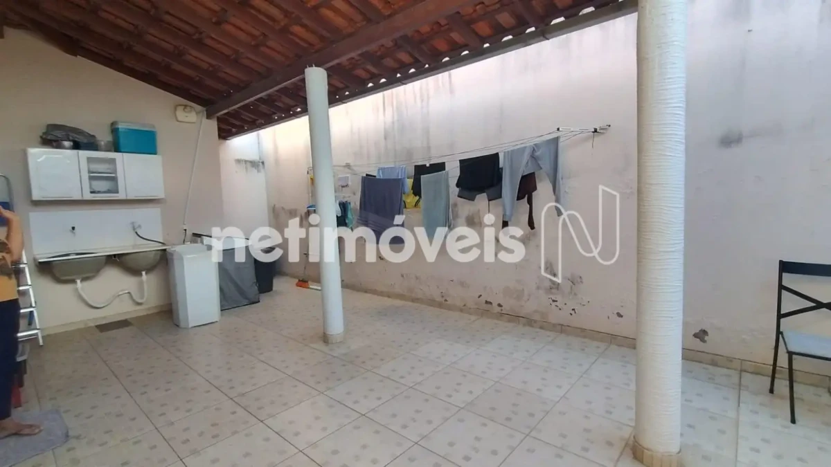 Casa para Venda com 3 quartos no bairro Vila Campos