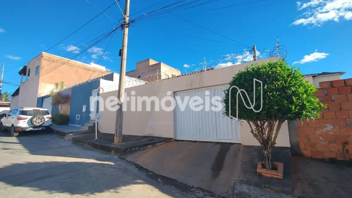 Casa para Venda com 3 quartos no bairro Vila Campos