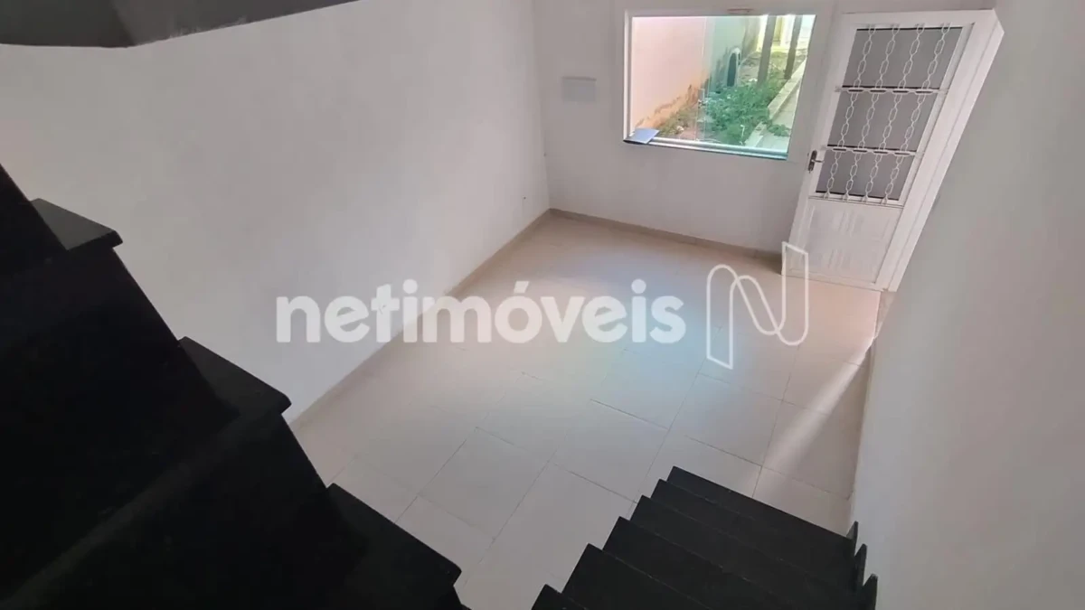 Casa para Venda com 2 quartos no bairro Canelas
